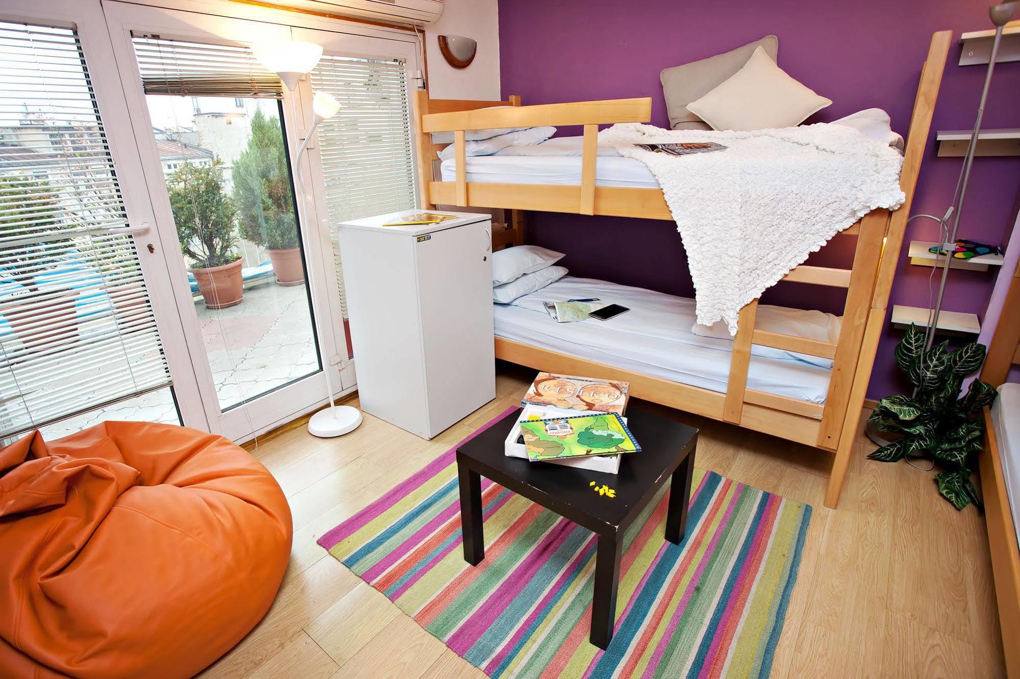 Bed&coffee 360° Hostel *